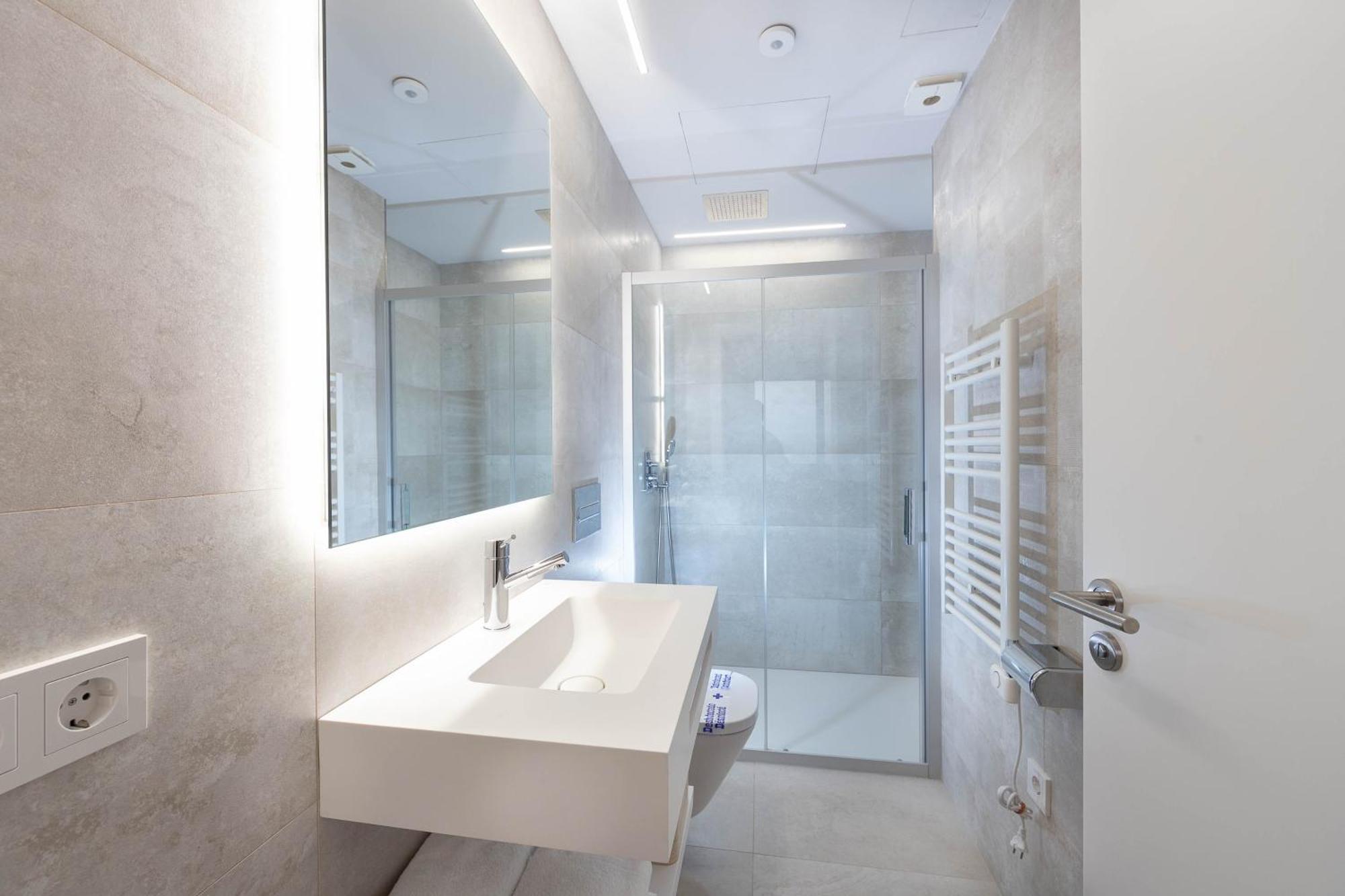 C&C Apartments 피게레스 외부 사진