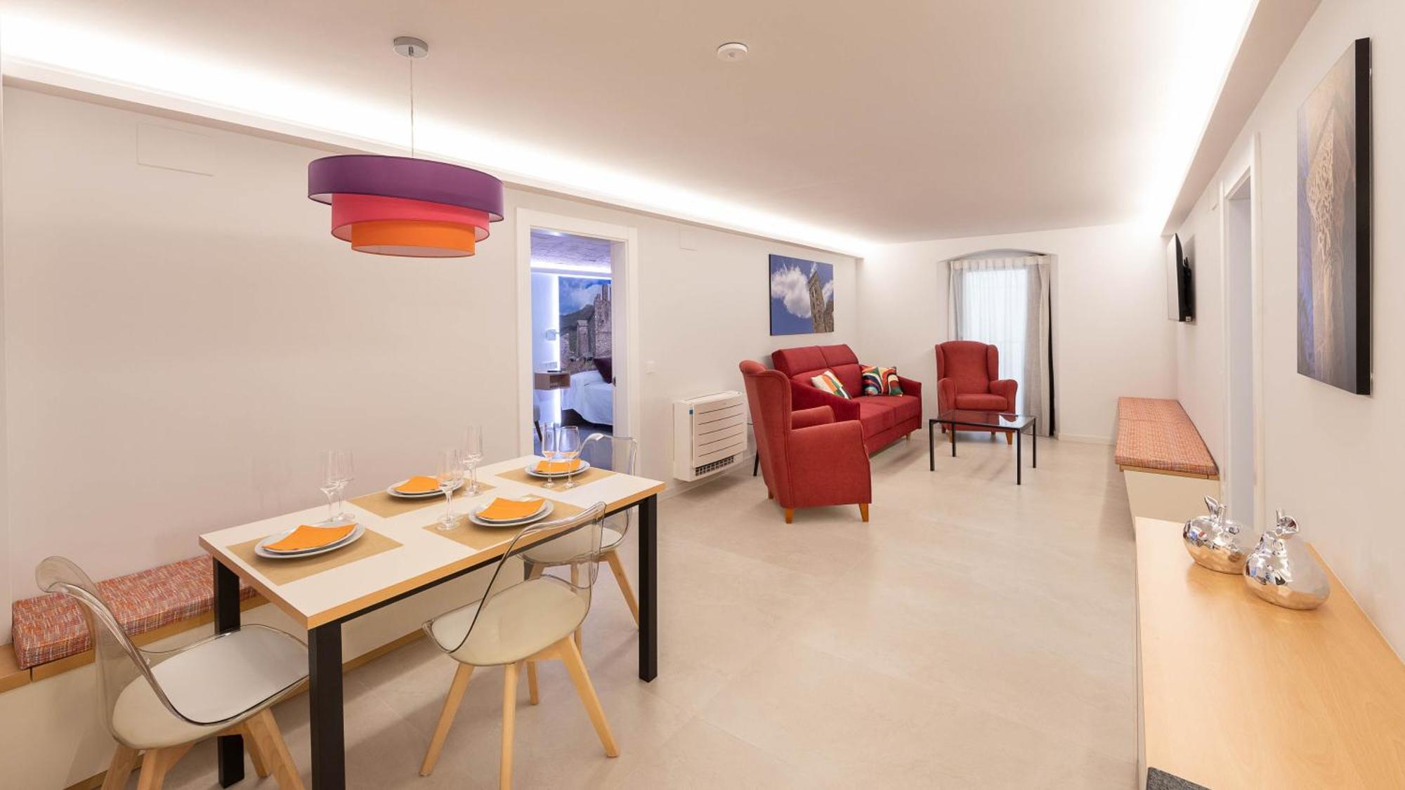 C&C Apartments 피게레스 외부 사진