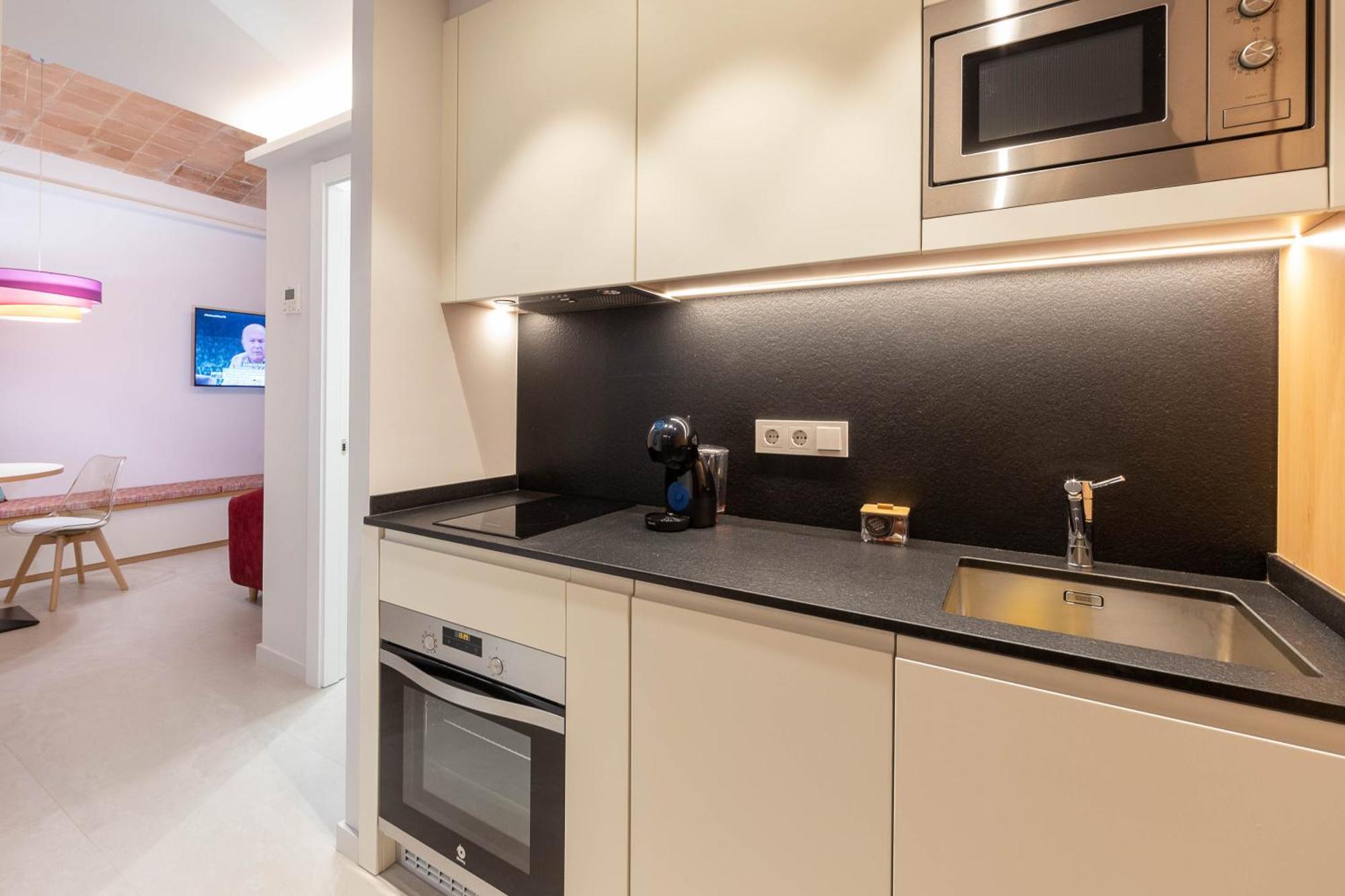 C&C Apartments 피게레스 외부 사진