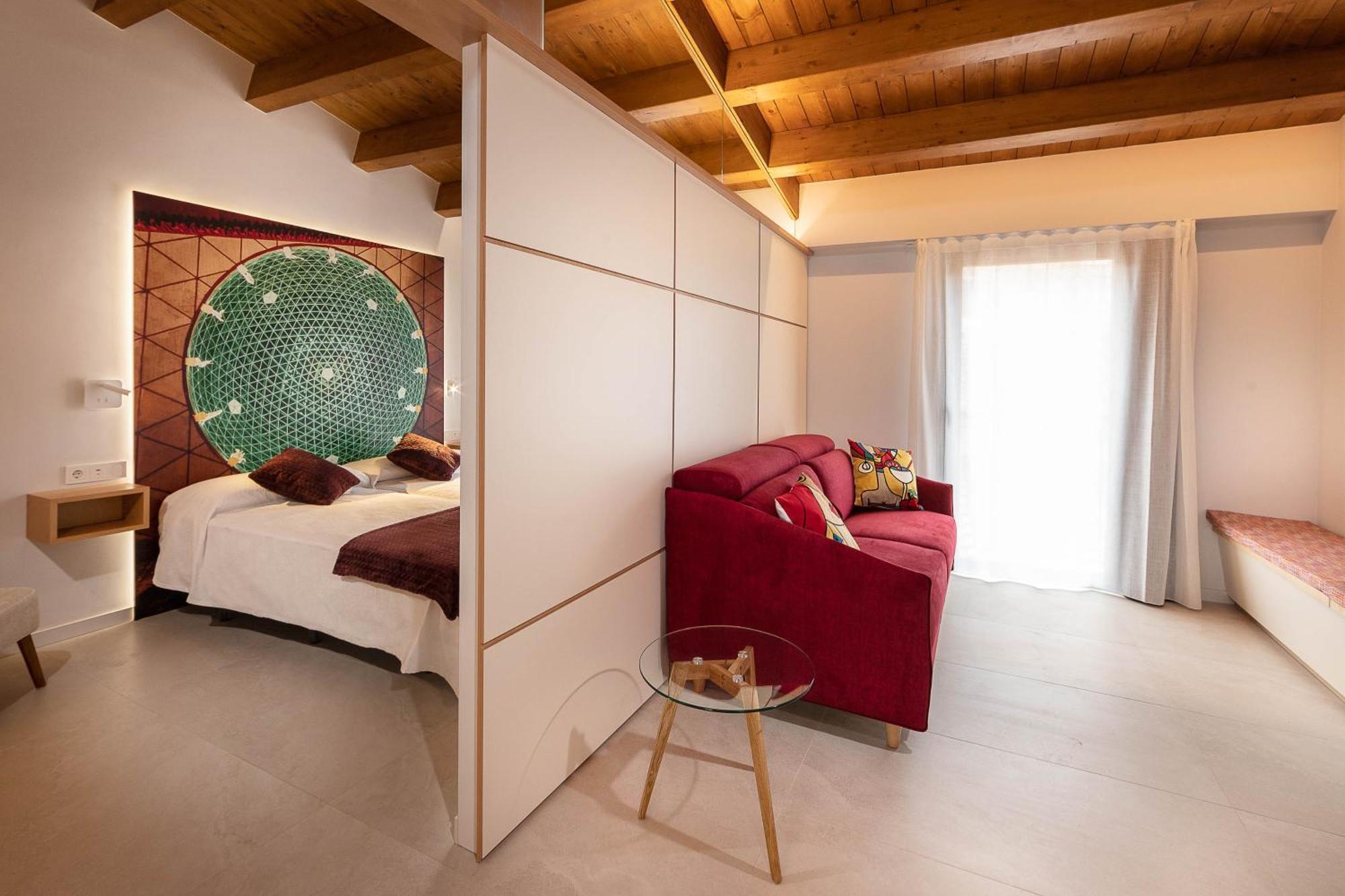 C&C Apartments 피게레스 외부 사진