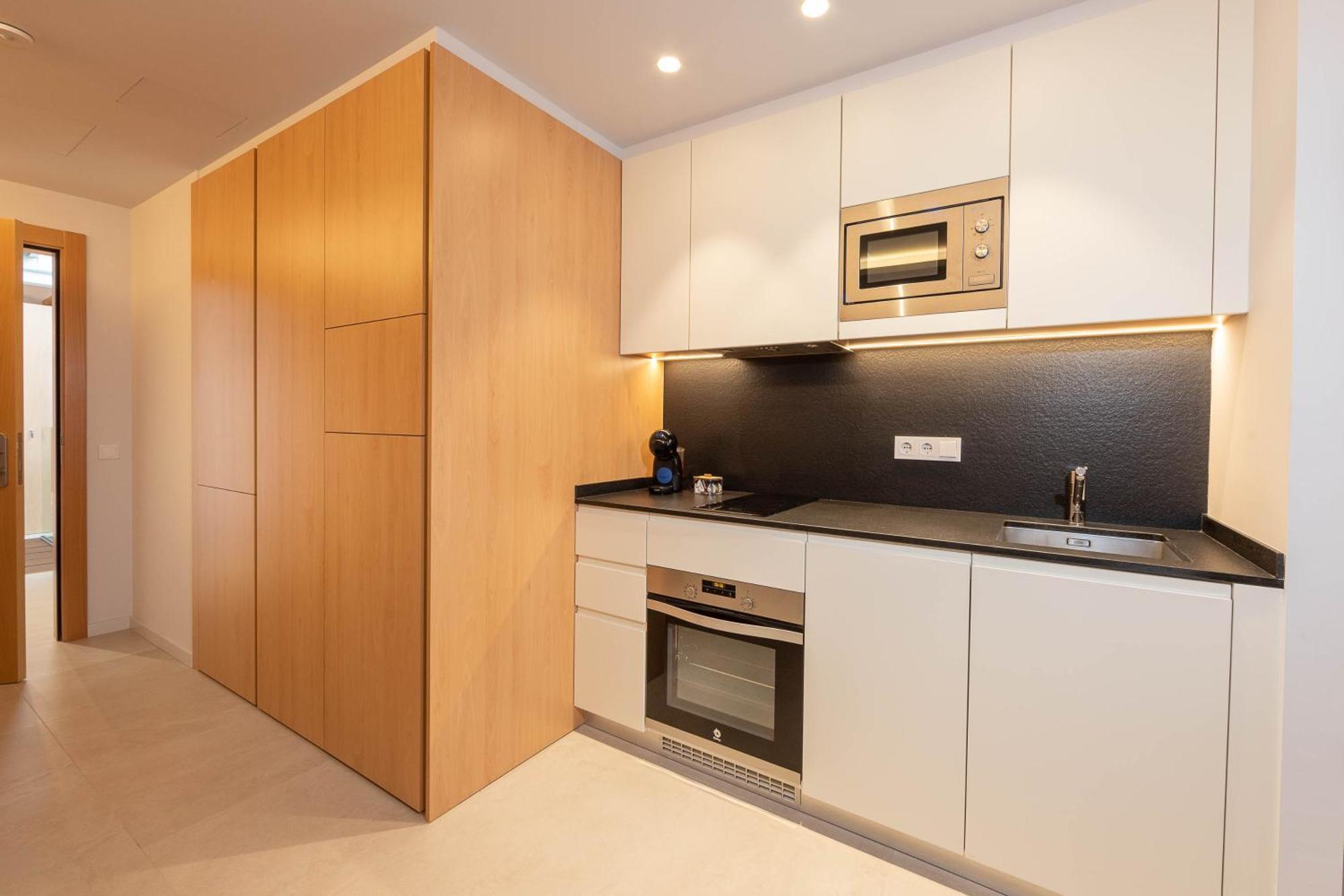 C&C Apartments 피게레스 외부 사진