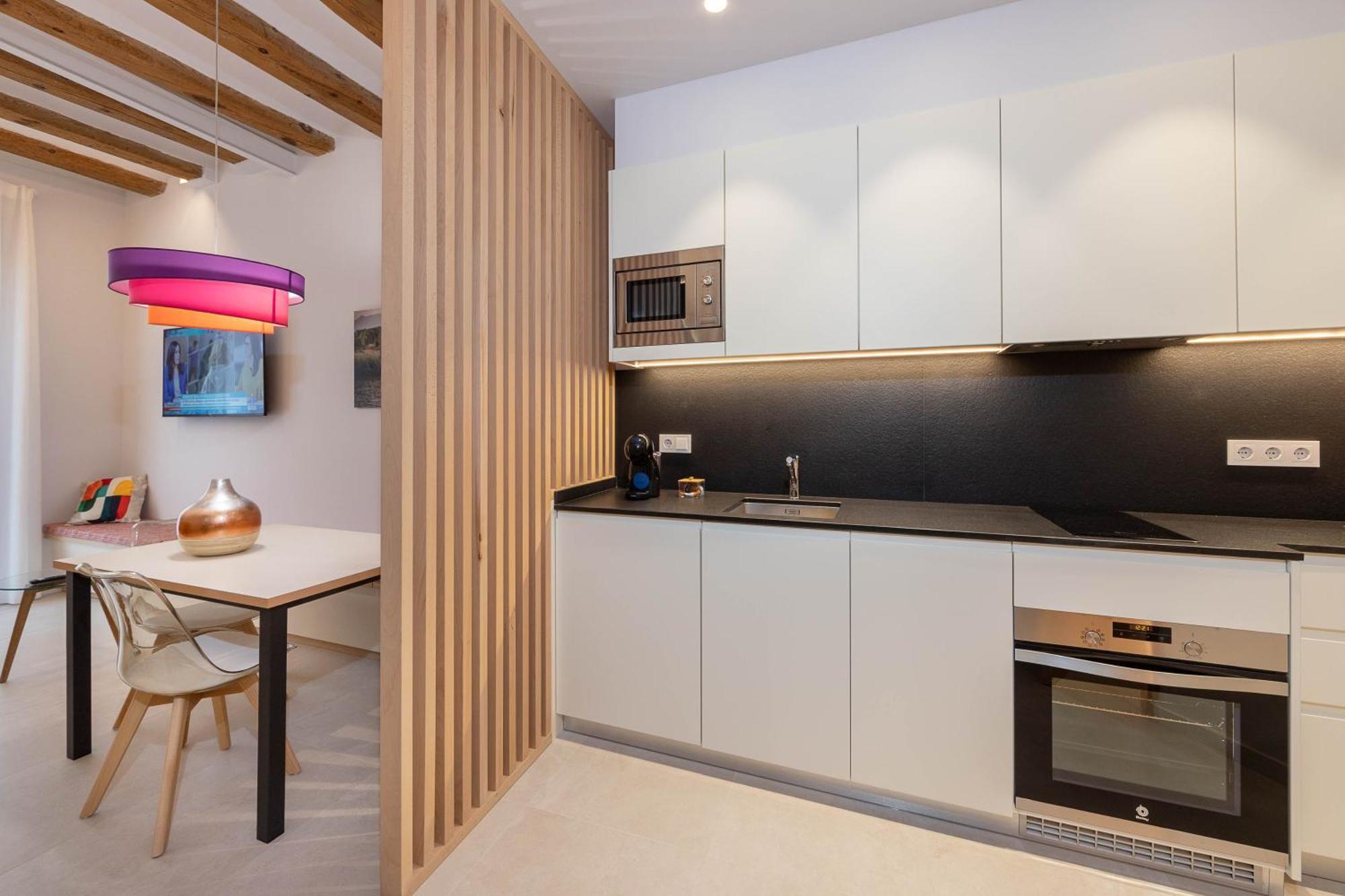 C&C Apartments 피게레스 외부 사진