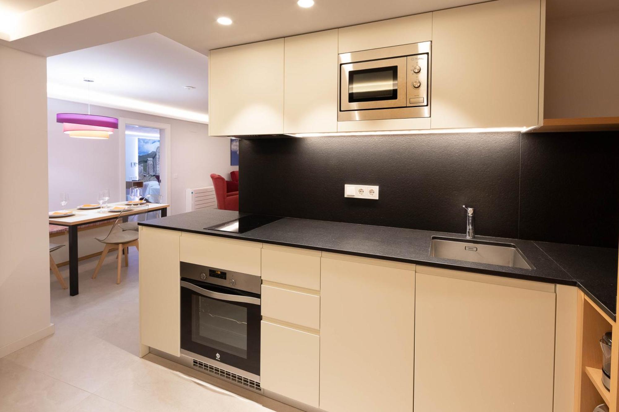 C&C Apartments 피게레스 외부 사진